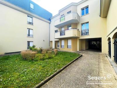 Appartement - 83 m² - 4 pièces