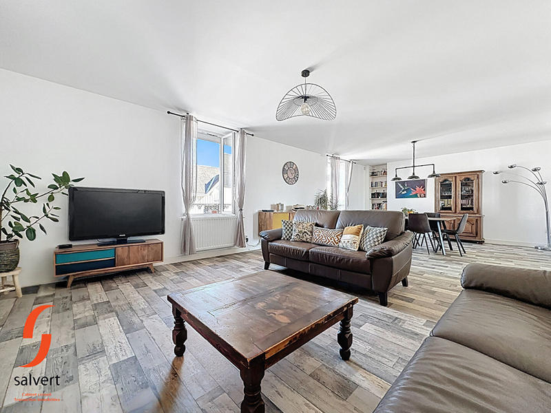 Maison - 140 m² - 5 pièces