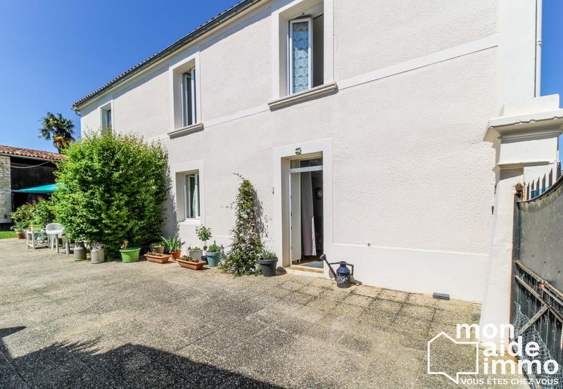Maison traditionnelle - 135 m² - 5 pièces