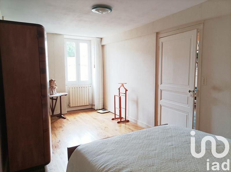 Maison de village - 209 m² - 9 pièces