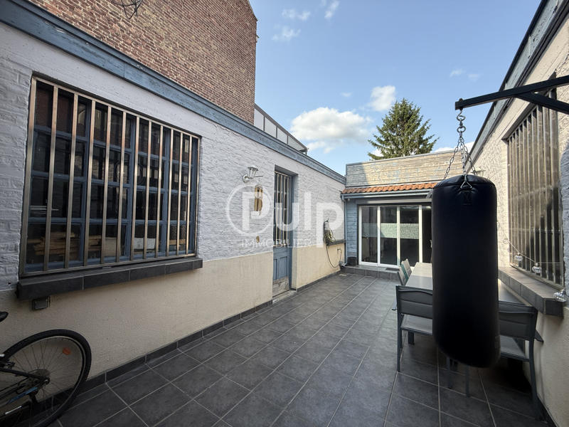 Maison - 194 m² - 7 pièces