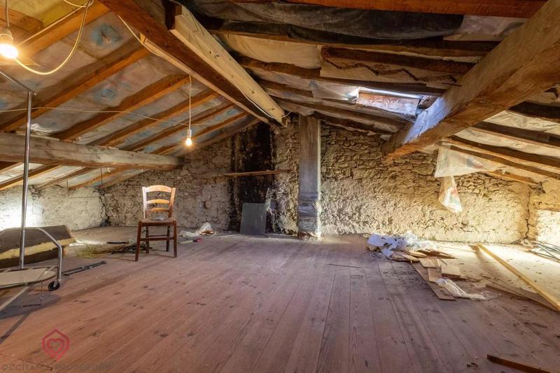 Appartement - 82 m² - 5 pièces