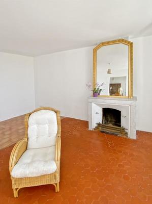 Appartement - 82 m² - 3 pièces