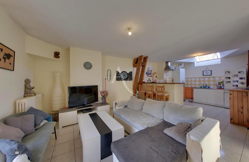 Immeuble - 10 pièces