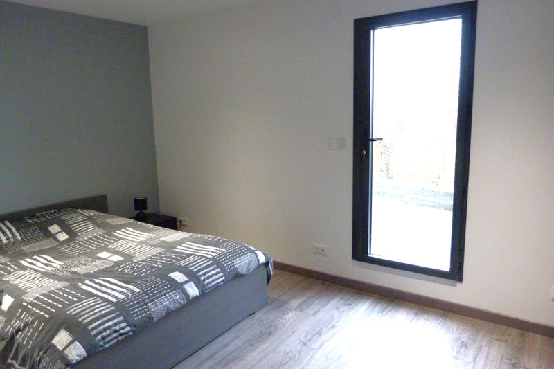 Maison - 200 m² - 8 pièces