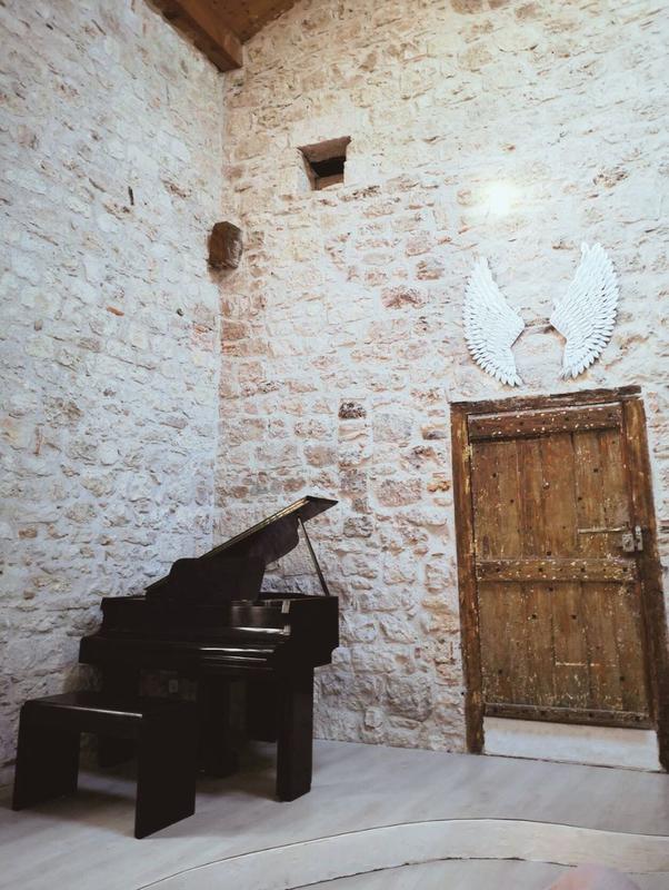 Maison - 280 m² - 8 pièces