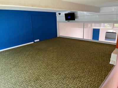 Bureau - 125 m² - 4 pièces