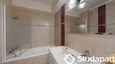 Chambre - 11 m² - 1 pièce