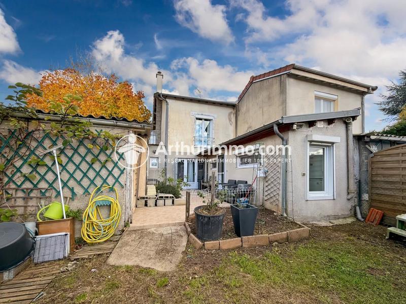 Maison - 83 m² - 4 pièces