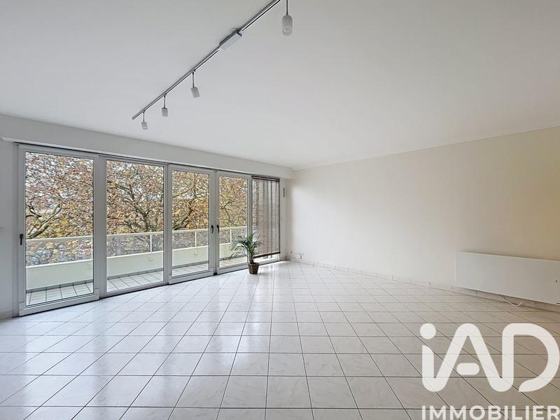 Appartement - 74 m² - 2 pièces