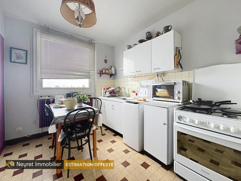 Appartement - 84 m² - 3 pièces