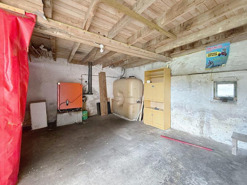 Maison - 217 m² - 6 pièces