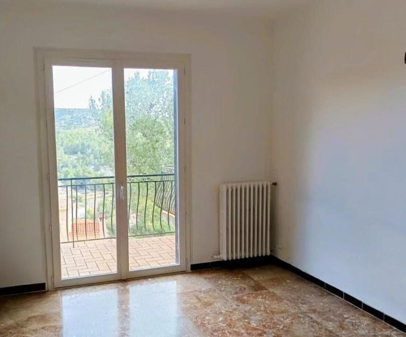 Maison - 104 m² - 7 pièces