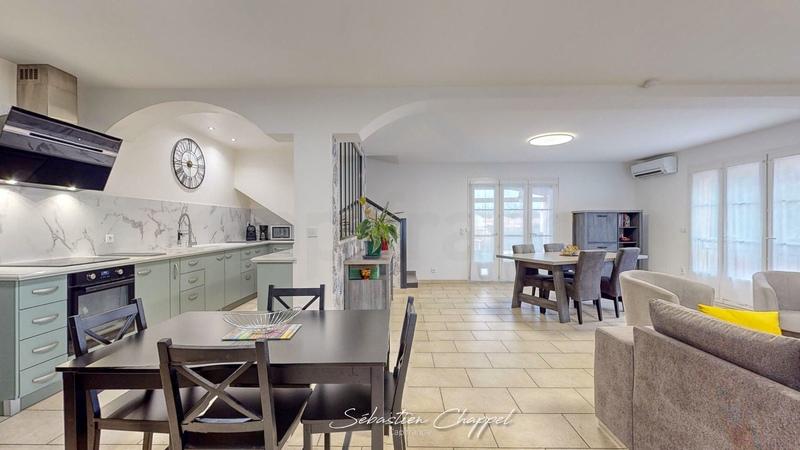 Maison - 146 m² - 5 pièces