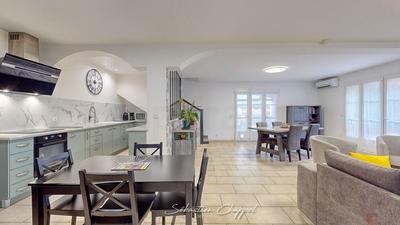 Maison - 146 m² - 5 pièces