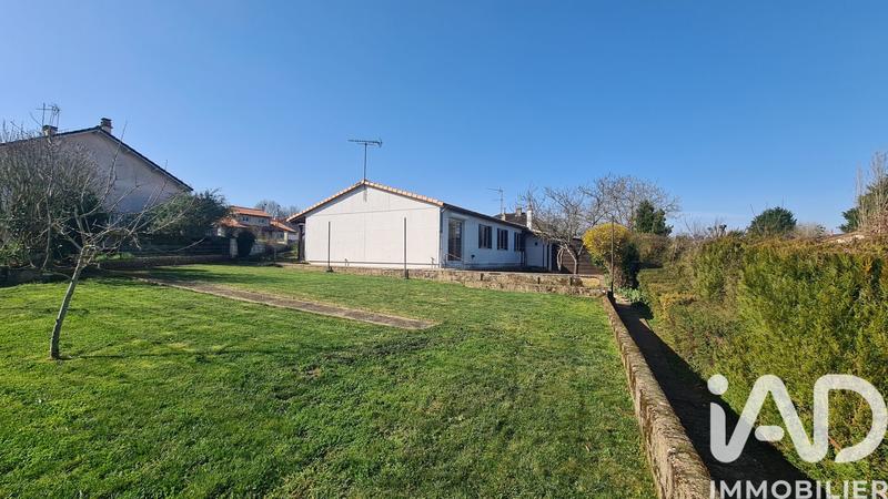 Maison - 104 m² - 6 pièces