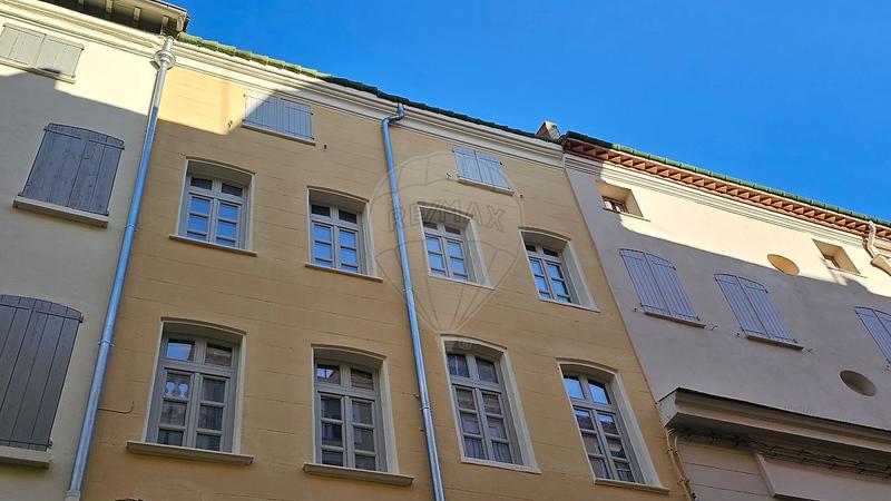 Appartement - 208 m² - 9 pièces