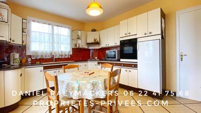 Maison - 170 m² - 6 pièces