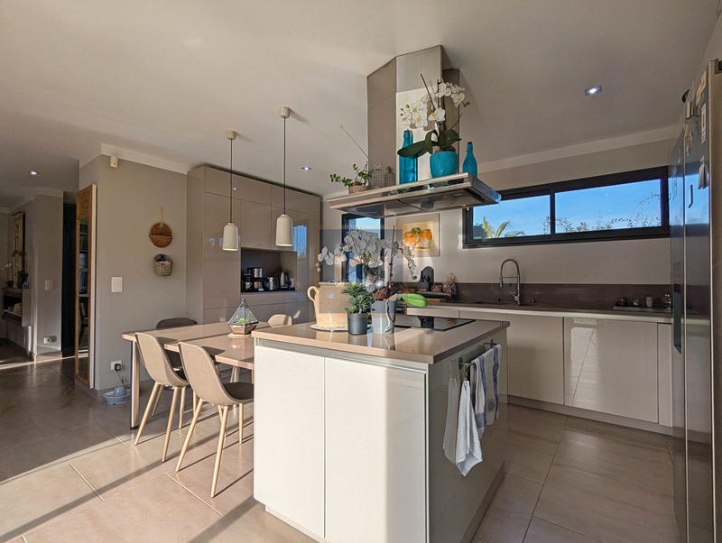 Villa - 164 m² - 5 pièces