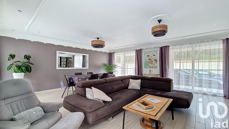 Maison - 195 m² - 6 pièces