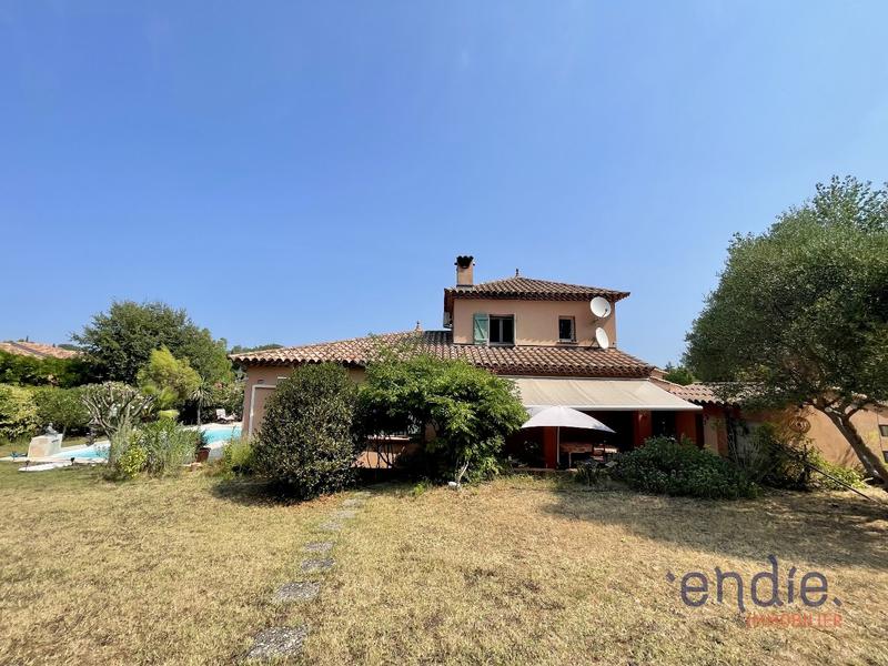 Maison - 169 m² - 5 pièces