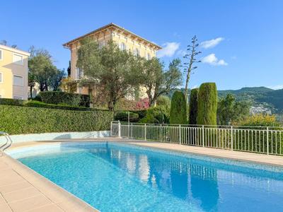 Appartement - 98 m² - 3 pièces