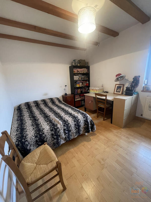 Maison - 269 m² - 9 pièces