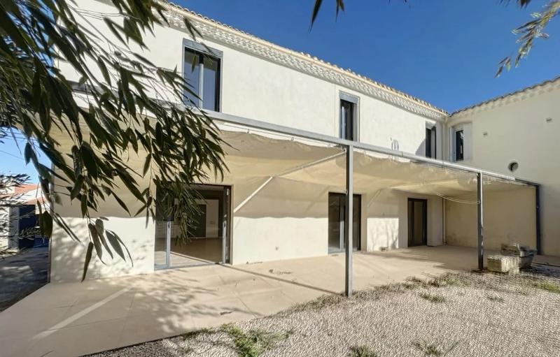 Maison de ville - 130 m² - 4 pièces