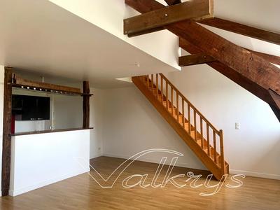 Immeuble - 300 m² - 1 pièce