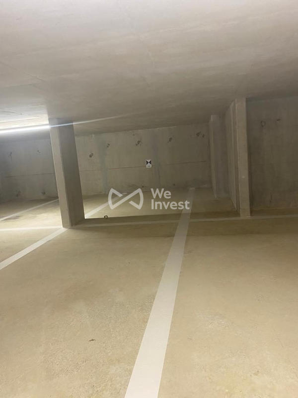 Parking / Garage - 10 m²