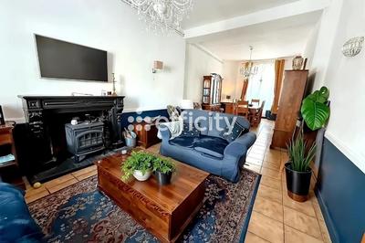 Maison - 162 m² - 6 pièces