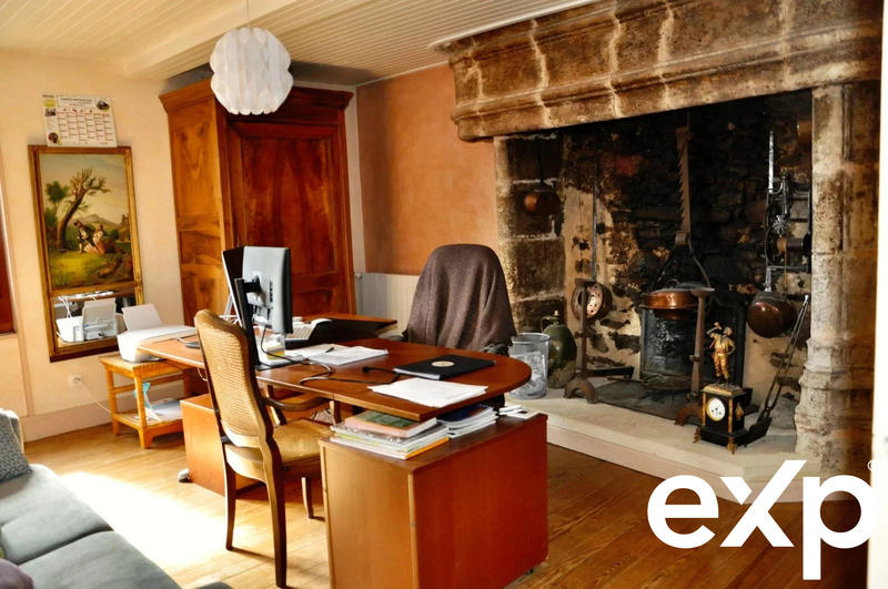 Maison ancienne - 260 m² - 12 pièces