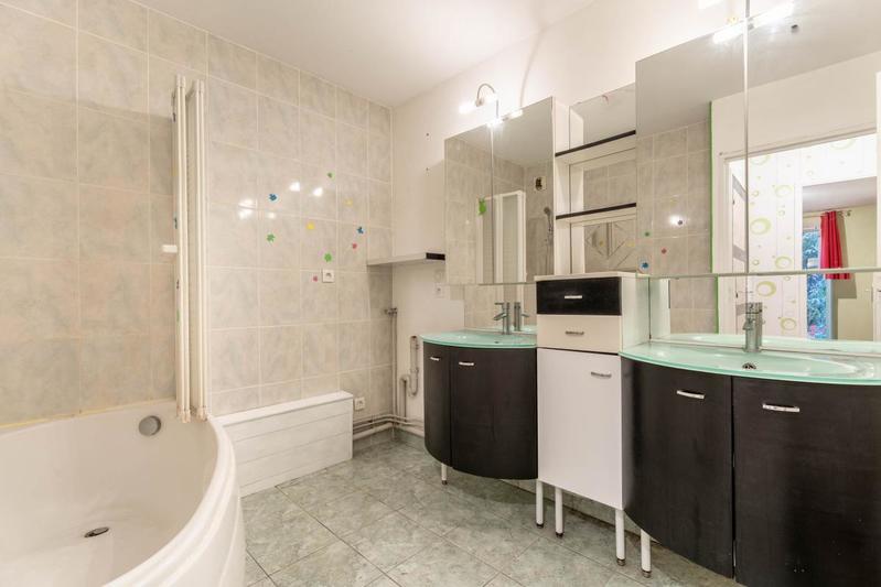 Appartement - 83 m² - 4 pièces