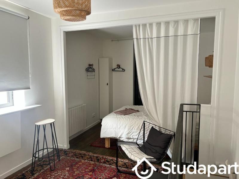 Chambre - 25 m² - 1 pièce