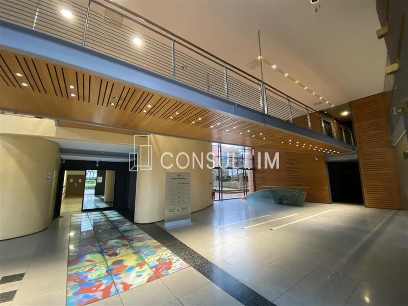 Bureau - 404 m²