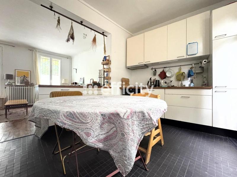 Maison de ville - 100 m² - 5 pièces