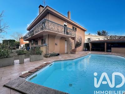 Maison - 141 m² - 6 pièces