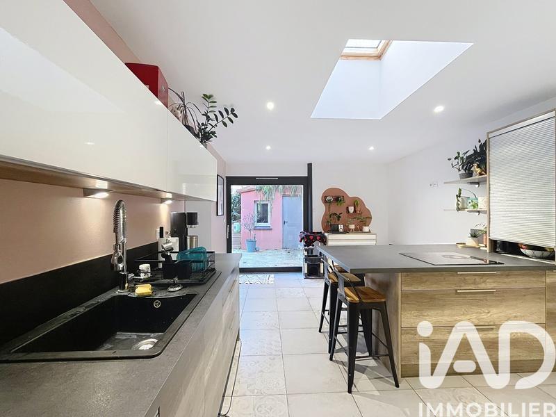 Maison - 170 m² - 8 pièces