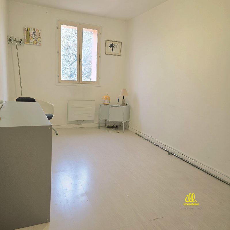 Maison - 96 m² - 5 pièces