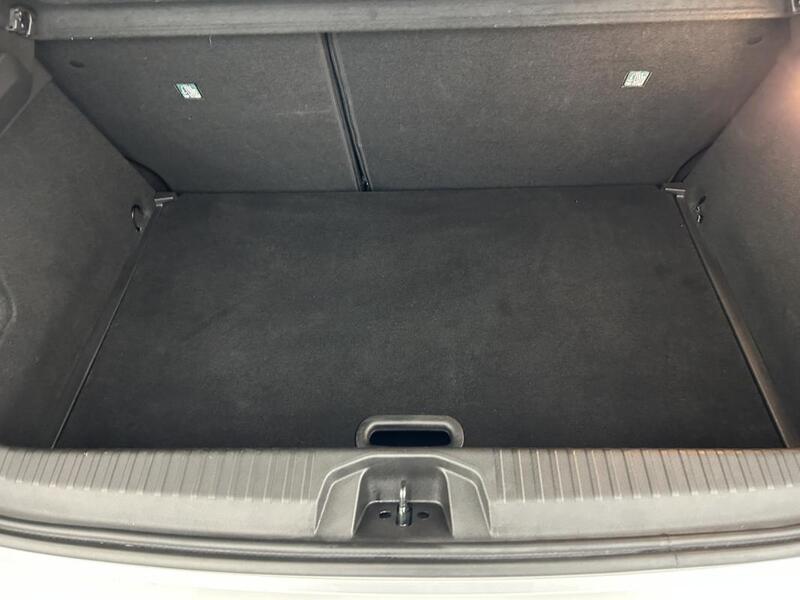 Renault Clio TCe 90 Equilibre 5p