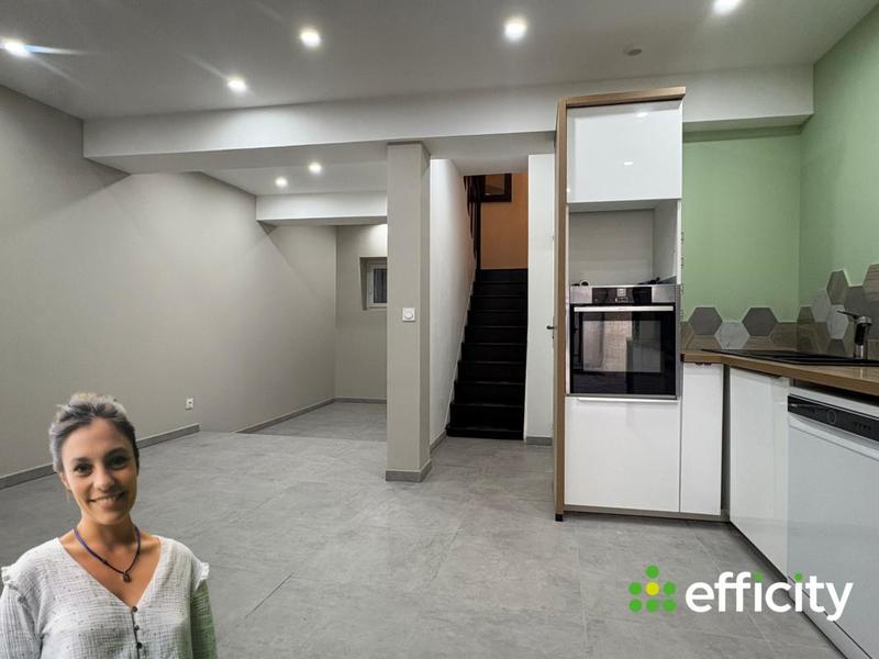 Maison - 93 m² - 5 pièces