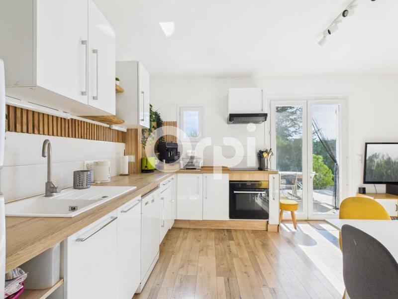 Villa - 137 m² - 6 pièces