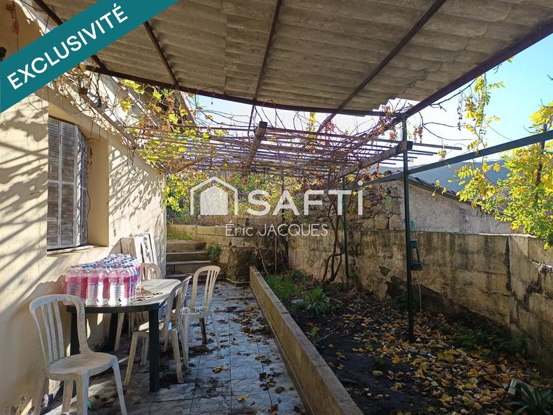 Maison - 160 m² - 9 pièces