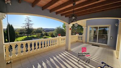 Maison - 155 m² - 5 pièces