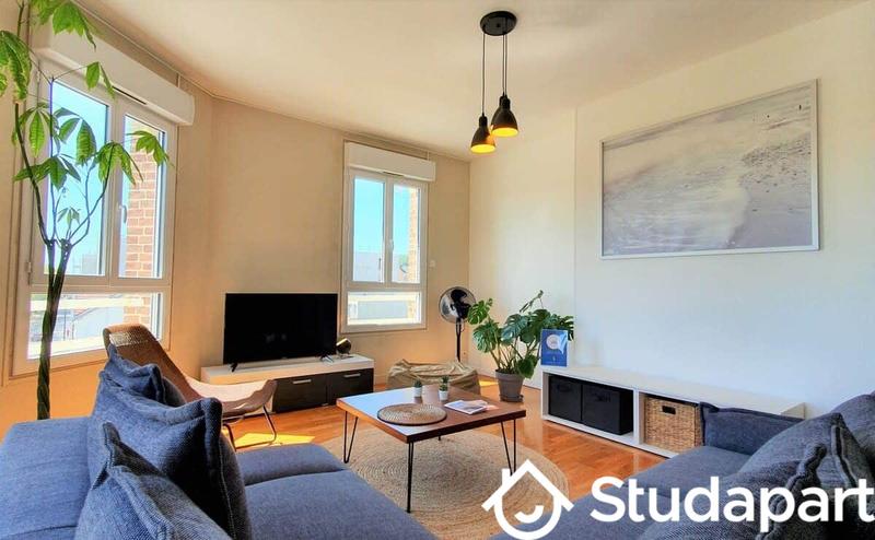 Chambre - 13 m² - 1 pièce