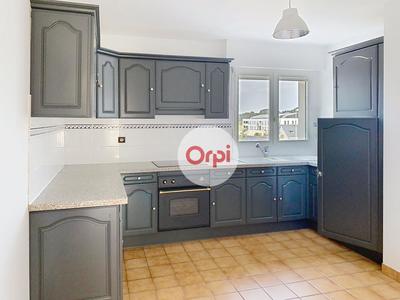 Appartement - 111 m² - 4 pièces