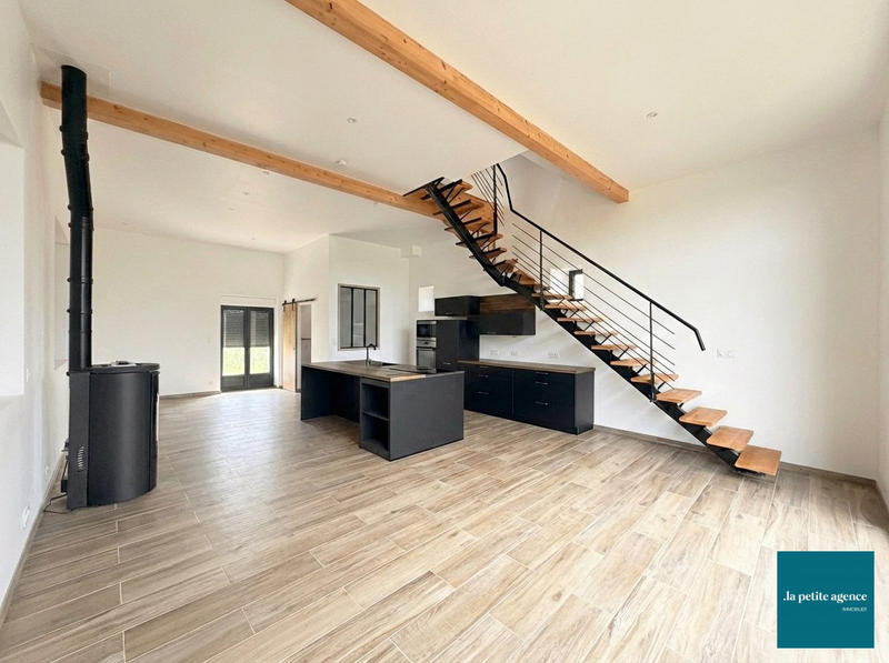 Maison - 82 m² - 4 pièces