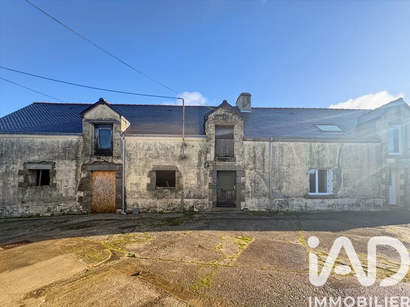 Maison - 350 m² - 6 pièces