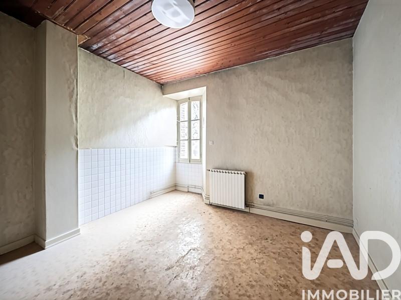 Maison de village - 245 m² - 7 pièces