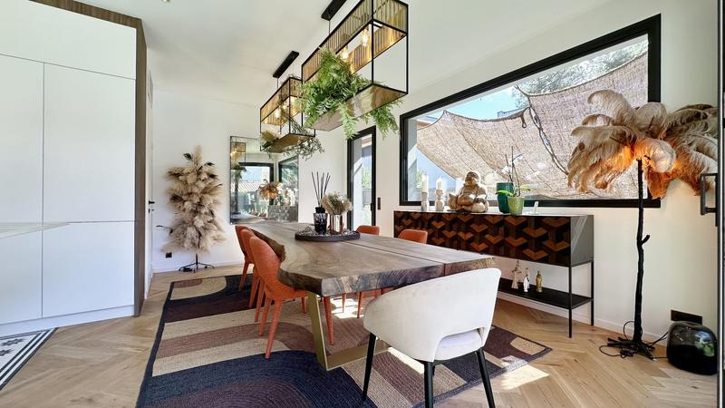 Maison d'architecte - 215 m² - 6 pièces